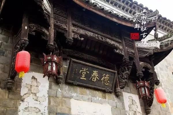 钦差大臣被设计陷害，皇帝亲自坐堂审案，还大臣一个清白
